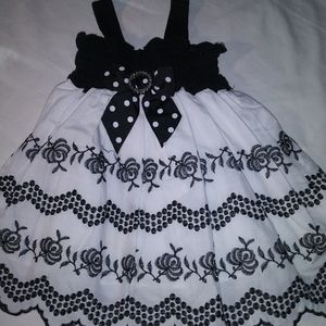 Girls black white Sweet Heart Rose dress 12 months
